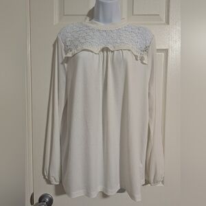 Massini XL Elegant White Lace Women's Top